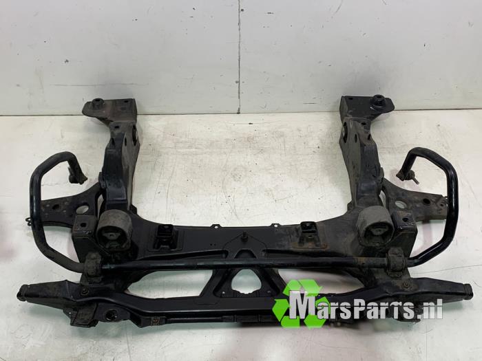 Gebruikte Subframe Mercedes A (W169) 1.5 A-150 5-Drs. Prijs € 120,00 Margeregeling aangeboden door Autodemontagebedrijf De Mars