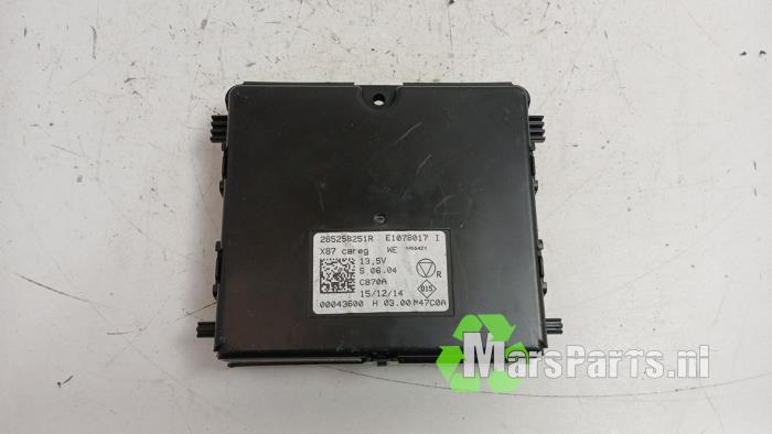 Gebruikte Computer Diversen Renault Captur I (2R) 0.9 Energy TCE 12V Prijs € 55,00 Margeregeling aangeboden door Autodemontagebedrijf De Mars