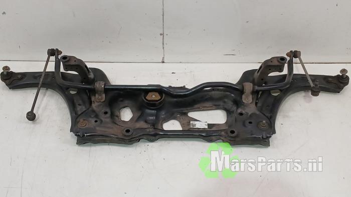 Gebruikte Subframe Seat Tarraco 2.0 TDI 150 16V Prijs € 110,00 Margeregeling aangeboden door Autodemontagebedrijf De Mars
