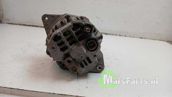 Gebruikte Dynamo Honda Jazz (GD/GE2/GE3) 1.2 i-DSi Prijs € 40,00 Margeregeling aangeboden door Autodemontagebedrijf De Mars