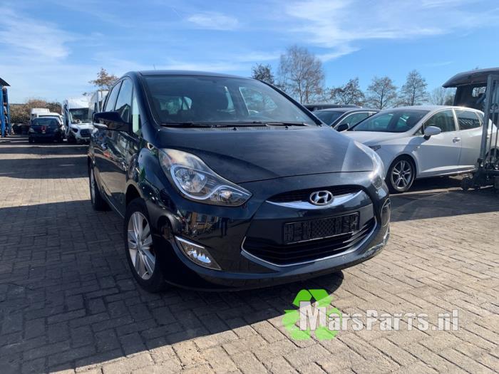Gebruikte Subframe Hyundai iX20 (JC) 1.6i 16V Prijs € 125,00 Margeregeling aangeboden door Autodemontagebedrijf De Mars