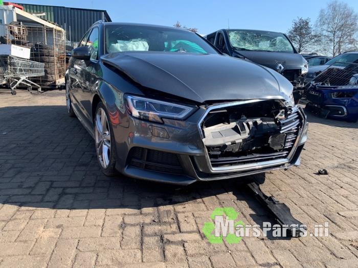 Gebruikte Tank element Pomp Audi A3 Sportback (8VA/8VF) 1.5 TFSI 16V Prijs € 75,00 Margeregeling aangeboden door Autodemontagebedrijf De Mars