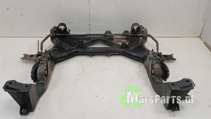 Gebruikte Subframe Mercedes A (W168) 1.4 A-140 Prijs € 300,00 Margeregeling aangeboden door Autodemontagebedrijf De Mars