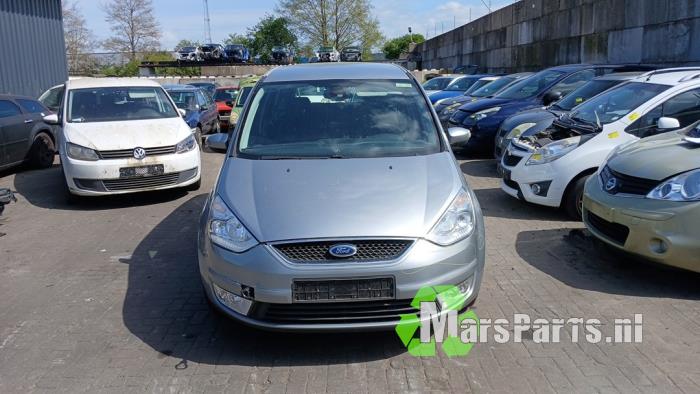 Gebruikte Hemelbekleding Ford Galaxy (WA6) 2.0 16V Prijs € 100,00 Margeregeling aangeboden door Autodemontagebedrijf De Mars