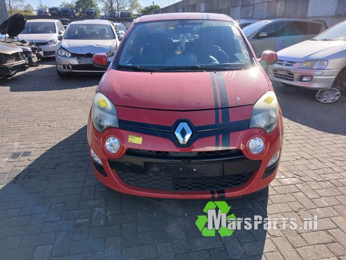 Gebruikte Tank element Pomp Renault Twingo II (CN) 1.2 16V Prijs € 30,00 Margeregeling aangeboden door Autodemontagebedrijf De Mars