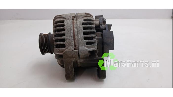 Gebruikte Alternator Opel Zafira (M75) 1.6 16V Prijs € 35,00 Margeregeling aangeboden door Autodemontagebedrijf De Mars
