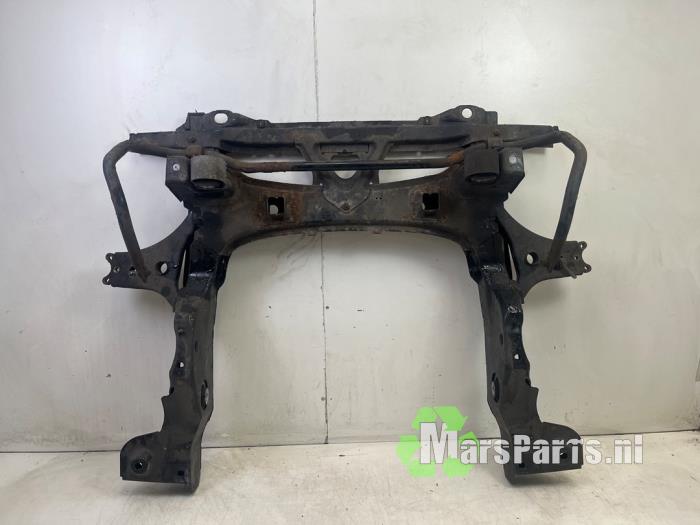 Gebruikte Subframe Mercedes B (W245) 1.5 B-150 16V Prijs € 75,00 Margeregeling aangeboden door Autodemontagebedrijf De Mars