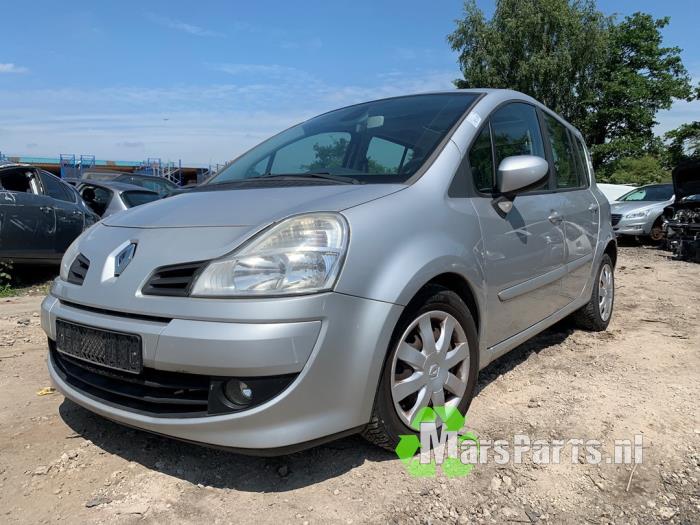 Gebruikte Subframe Renault Modus/Grand Modus (JP) 1.2 16V TCE 100 Prijs € 75,00 Margeregeling aangeboden door Autodemontagebedrijf De Mars