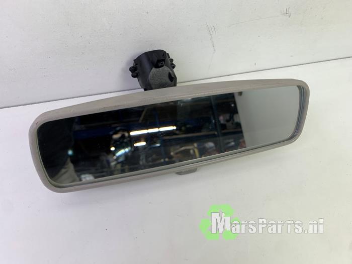 Gebruikte Binnenspiegel Citroen C4 Grand Picasso (3A) 1.2 12V PureTech 130 Prijs € 30,00 Margeregeling aangeboden door Autodemontagebedrijf De Mars