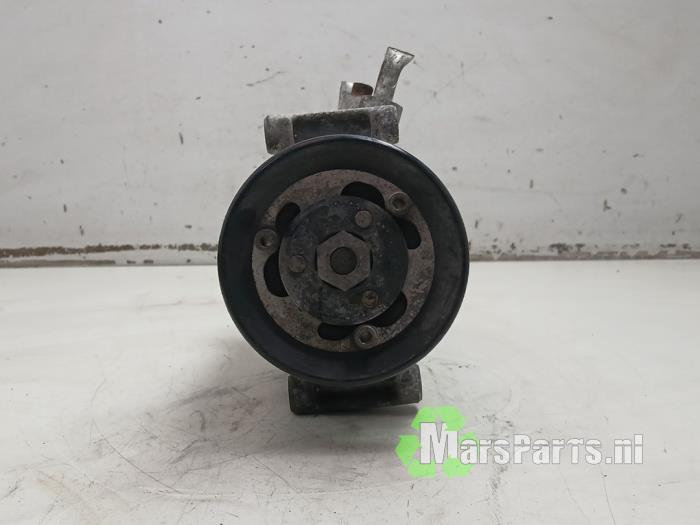 Gebruikte Pomp Airco Volkswagen Golf VII (AUA) 2.0 GTI 16V Clubsport Prijs € 35,00 Margeregeling aangeboden door Autodemontagebedrijf De Mars