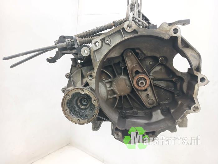 Gebruikte Versnellingsbak Volkswagen Golf V (1K1) 1.6 FSI 16V Prijs € 300,00 Margeregeling aangeboden door Autodemontagebedrijf De Mars