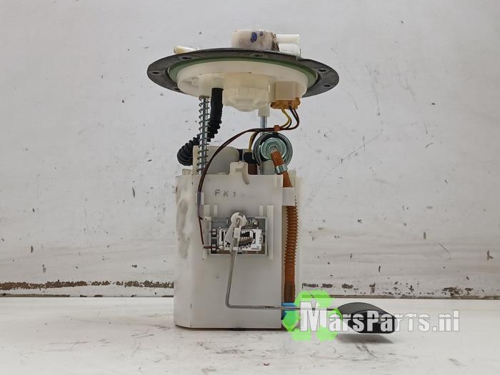Gebruikte Tank element Pomp Hyundai iX20 (JC) 1.6i 16V Prijs € 70,00 Margeregeling aangeboden door Autodemontagebedrijf De Mars