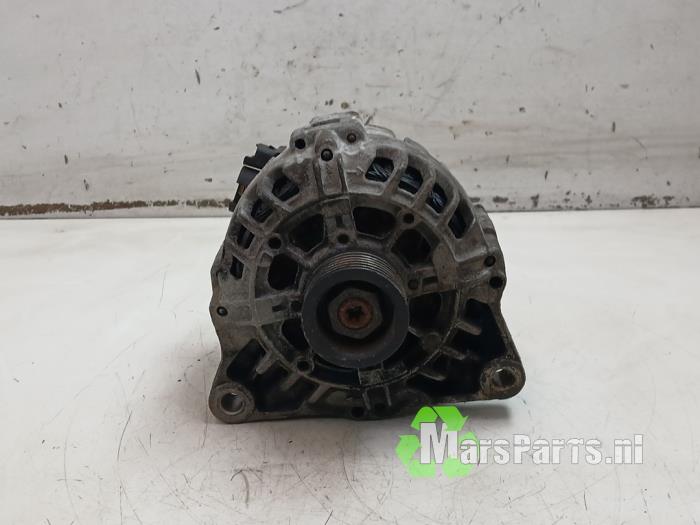 Gebruikte Alternator Citroen C3 Pluriel (HB) 1.4 Prijs € 45,00 Margeregeling aangeboden door Autodemontagebedrijf De Mars