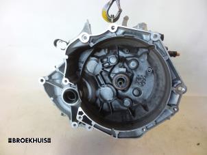 Gebruikte Versnellingsbak Opel Corsa E 1.0 SIDI Turbo 12V Prijs op aanvraag aangeboden door Autobedrijf Broekhuis B.V.