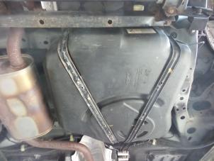 Gebruikte Brandstoftank Mazda 3 Sport (BL14/BLA4/BLB4) 1.6i MZR 16V Prijs € 100,00 Margeregeling aangeboden door Autobedrijf Broekhuis B.V.