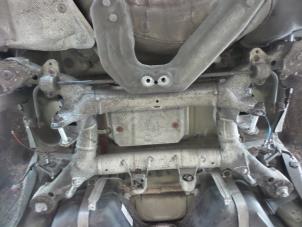 Gebruikte Subframe BMW 5 serie Touring (E61) 520d 16V Corporate Lease Prijs € 150,00 Margeregeling aangeboden door Autobedrijf Broekhuis B.V.