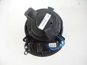 Gebruikte Aanjager Renault Megane IV Estate (RFBK) 1.5 Energy dCi 110 Prijs € 85,00 Margeregeling aangeboden door Autobedrijf Broekhuis B.V.