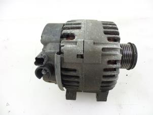 Gebruikte Dynamo Suzuki SX4 (EY/GY) 1.6 DDiS Prijs € 50,00 Margeregeling aangeboden door Autobedrijf Broekhuis B.V.