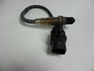 Gebruikte Lambda Sonde Volvo V70 (BW) 2.4 D5 20V 215 AWD Autom. Prijs € 25,00 Margeregeling aangeboden door Autobedrijf Broekhuis B.V.