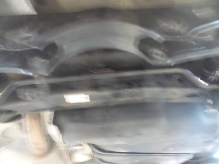 Subframe van een Skoda Superb Combi (3V5) 2.0 TDI 2016