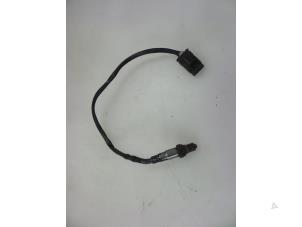 Gebruikte Lambda Sonde BMW 1 serie (F20) 118i 1.5 TwinPower 12V Prijs € 30,00 Margeregeling aangeboden door Autobedrijf Broekhuis B.V.