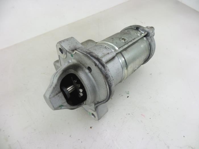 Gebruikte Startmotor Volvo V70 (BW) 1.6 DRIVe,D2 Prijs € 30,00 Margeregeling aangeboden door Autobedrijf Broekhuis B.V.