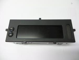 Gebruikte Display Interieur Renault Kangoo Express (FW) 1.5 dCi 70 Prijs € 35,00 Margeregeling aangeboden door Autobedrijf Broekhuis B.V.