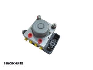 Gebruikte ABS Pomp Suzuki Celerio (LF) 1.0 12V Dualjet Prijs € 60,00 Margeregeling aangeboden door Autobedrijf Broekhuis B.V.