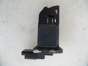 Gebruikte Luchtmassameter Citroen C4 Picasso (3D/3E) 1.6 BlueHDI 120 Prijs € 25,00 Margeregeling aangeboden door Autobedrijf Broekhuis B.V.