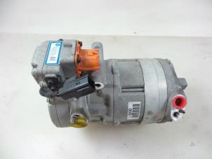 Gebruikte Aircopomp Kia Niro I (DE) 1.6 GDI Hybrid Prijs € 250,00 Margeregeling aangeboden door Autobedrijf Broekhuis B.V.