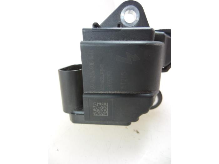 Bobine van een Mercedes-Benz C (W205) C-350 e 2.0 16V 2015