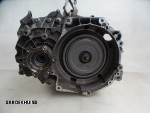 Gebruikte Automaatbak Volkswagen Passat Variant (365) 2.0 TDI 16V 170 Prijs op aanvraag aangeboden door Autobedrijf Broekhuis B.V.