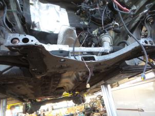 Gebruikte Subframe Renault Clio III (BR/CR) 1.5 dCi FAP Prijs € 50,00 Margeregeling aangeboden door Autobedrijf Broekhuis B.V.