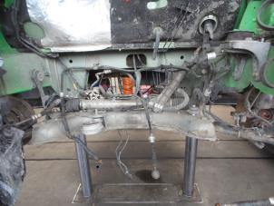 Gebruikte Subframe Renault Trafic New (FL) 2.0 dCi 16V 115 Prijs € 151,25 Inclusief btw aangeboden door Autobedrijf Broekhuis B.V.