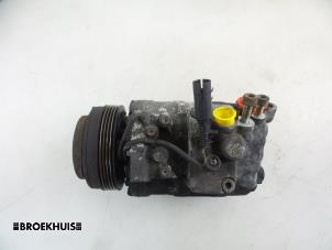 Gebruikte Aircopomp BMW 3 serie (E46/4) 330d 24V Prijs € 25,00 Margeregeling aangeboden door Autobedrijf Broekhuis B.V.