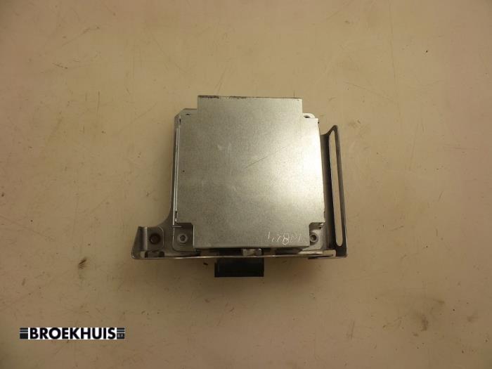Gebruikte Module (diversen) Opel Combo 1.3 CDTI 16V Prijs € 24,20 Inclusief btw aangeboden door Autobedrijf Broekhuis B.V.