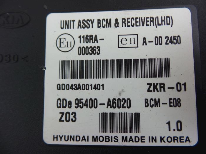 Module Bodycontrol van een Hyundai i30 (GDHB5) 1.6 GDI Blue 16V 2012
