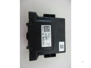 Gebruikte Module (diversen) Opel Karl 1.0 12V Prijs € 40,00 Margeregeling aangeboden door Autobedrijf Broekhuis B.V.