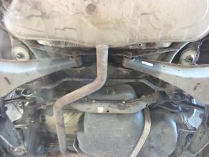 Gebruikte Subframe Volkswagen Golf V (1K1) 1.9 TDI Prijs € 50,00 Margeregeling aangeboden door Autobedrijf Broekhuis B.V.