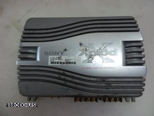 Gebruikte Radio versterker BMW 5 serie (E60) 530i 24V Prijs € 50,00 Margeregeling aangeboden door Autobedrijf Broekhuis B.V.