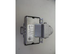 Gebruikte Camera voorzijde Mercedes E (W212) E-350 CDI V6 24V BlueEfficiency Prijs € 100,00 Margeregeling aangeboden door Autobedrijf Broekhuis B.V.