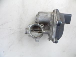 Gebruikte EGR Klep Volkswagen Passat Variant (3G5) 1.6 TDI 16V Prijs € 25,00 Margeregeling aangeboden door Autobedrijf Broekhuis B.V.