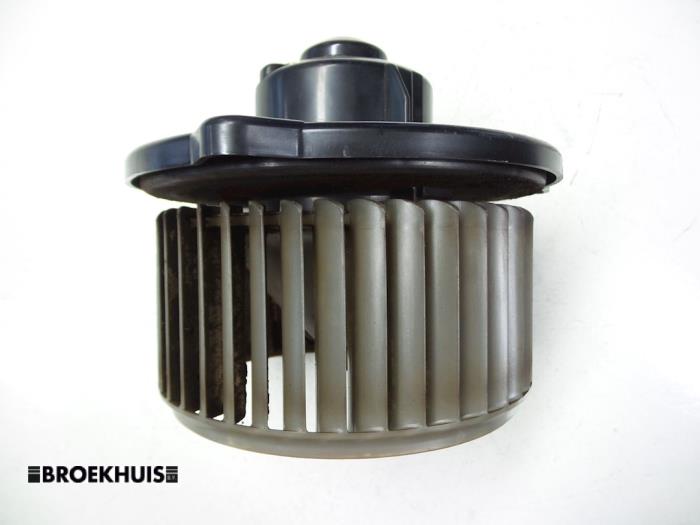 Heating and ventilation fan motor Suzuki Grand Vitara