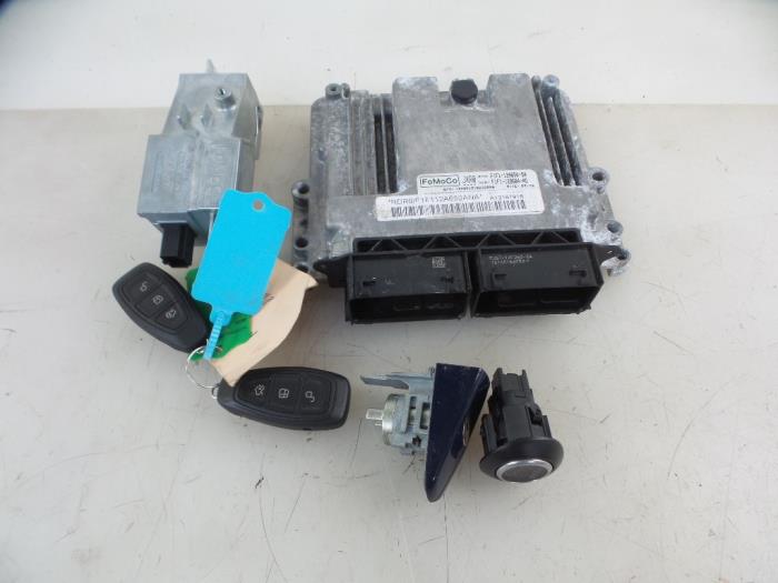 Gebruikte Inspuitcomputer Ford Focus 3 Wagon 1.5 TDCi Prijs € 175,00 Margeregeling aangeboden door Autobedrijf Broekhuis B.V.