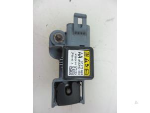 Gebruikte Airbag Sensor Saab 9-3 II Sport Sedan (YS3F) 1.9 TiD Prijs € 50,00 Margeregeling aangeboden door Autobedrijf Broekhuis B.V.