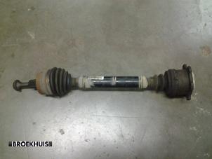 Gebruikte Homokineetas links-voor Audi A6 Avant (C5) 1.8 Turbo 20V Prijs € 15,00 Margeregeling aangeboden door Autobedrijf Broekhuis B.V.