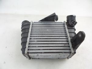 Intercooler van een Skoda Fabia II Combi 1.4 TDI 80 2008
