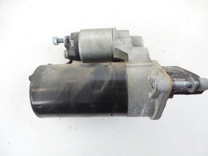 Startmotor van een Lancia Musa 1.3 JTD Multijet 95 2012