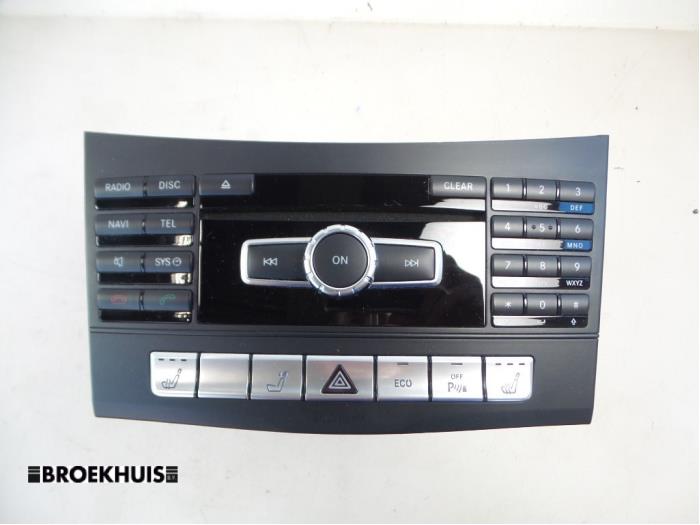 Radio CD Speler Mercedes E-Klasse