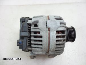 Gebruikte Dynamo Opel Zafira (M75) 1.6 16V Prijs € 35,00 Margeregeling aangeboden door Autobedrijf Broekhuis B.V.